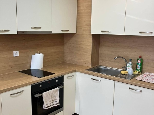 Дава се под наем Двустаен апартамент в Пловдив, Център - 65 кв.м за 450 € - Снимка #1