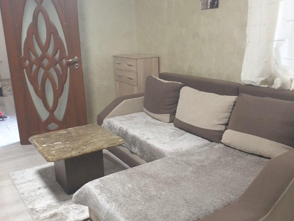 Дава се под наем Двустаен апартамент в Пловдив, Кършияка - 70 кв.м за 500 € - Снимка #1