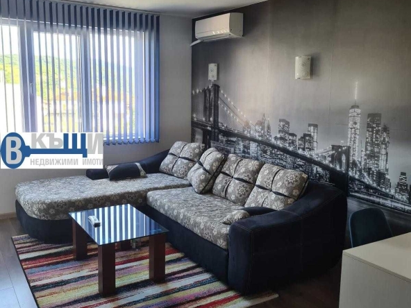 Дава се под наем Двустаен апартамент в Велико Търново, Център - 68 кв.м за 357 € - Снимка #1