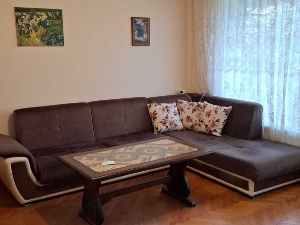 Тристаен апартамент в Пловдив, Христо Смирненски - 87 кв.м за 1426 €/кв.м - Снимка #1