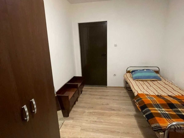 Дава се под наем Ателие в Пловдив, Център - 20 кв.м за 127.5 € - Снимка #1