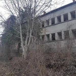 Промишлена сграда в с. Ореховица, Област Плевен - 280 кв.м за 100 €/кв.м - Снимка #1