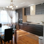 Дава се под наем Тристаен апартамент в София, Студентски град - 75 кв.м за 600 € - Снимка #1