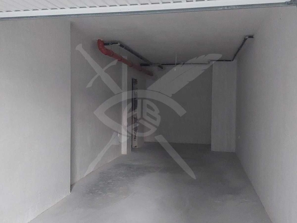 Гараж / Паркомясто в Пловдив, Остромила - 34 кв.м за 1148 €/кв.м - Снимка #1