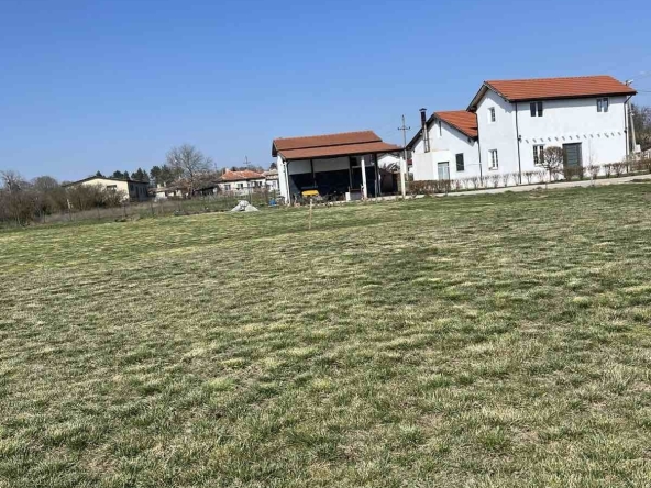 Къща в с. Сенокос, Област Добрич - 350 кв.м за 1200 €/кв.м - Снимка #1