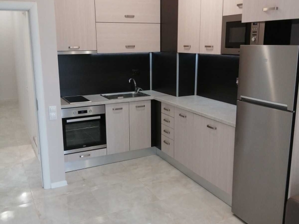 Дава се под наем Двустаен апартамент в Пловдив, Център - 70 кв.м за 459 € - Снимка #1