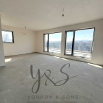 Тристаен апартамент в Пловдив, Христо Смирненски - 166 кв.м за 1000 €/кв.м - Снимка #1