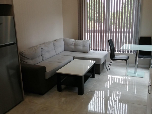 Дава се под наем Двустаен апартамент в Пловдив, Център - 63 кв.м за 450 € - Снимка #1