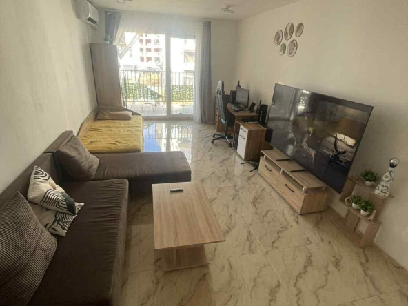 Дава се под наем Едностаен апартамент в София, Студентски град - 50 кв.м за 500 € - Снимка #1