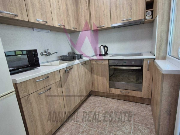 Дава се под наем Четиристаен апартамент в Варна, Генералите - 100 кв.м за 650 € - Снимка #1