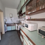 Дава се под наем Тристаен апартамент в Пловдив, Център - 105 кв.м за 400 € - Снимка #1