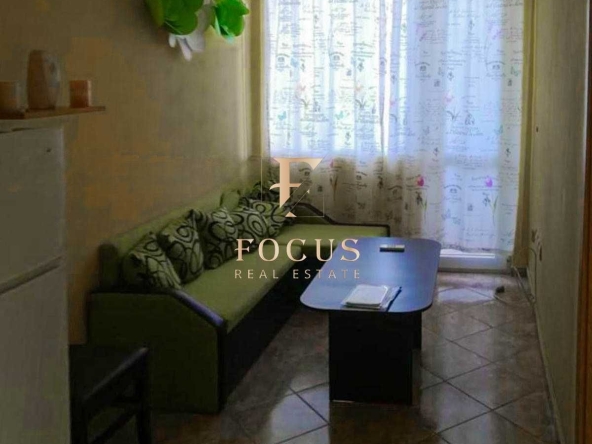 Дава се под наем Двустаен апартамент в Пловдив, Център - 42 кв.м за 250 € - Снимка #1