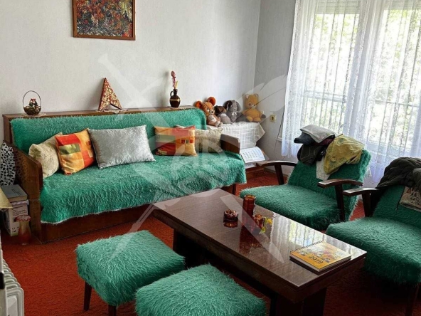 Тристаен апартамент в Бургас, Център - 81 кв.м за 3087 €/кв.м - Снимка #1