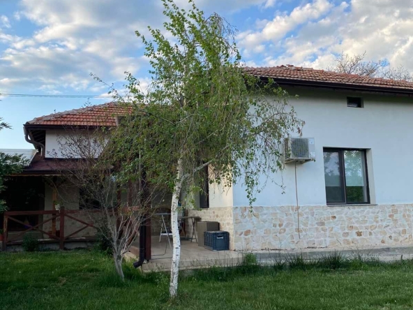 Къща в Благоевград, Първа промишлена зона - 135 кв.м за 1445 €/кв.м - Снимка #1