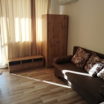 Дава се под наем Тристаен апартамент в Пловдив, Остромила - 120 кв.м за 375 € - Снимка #1