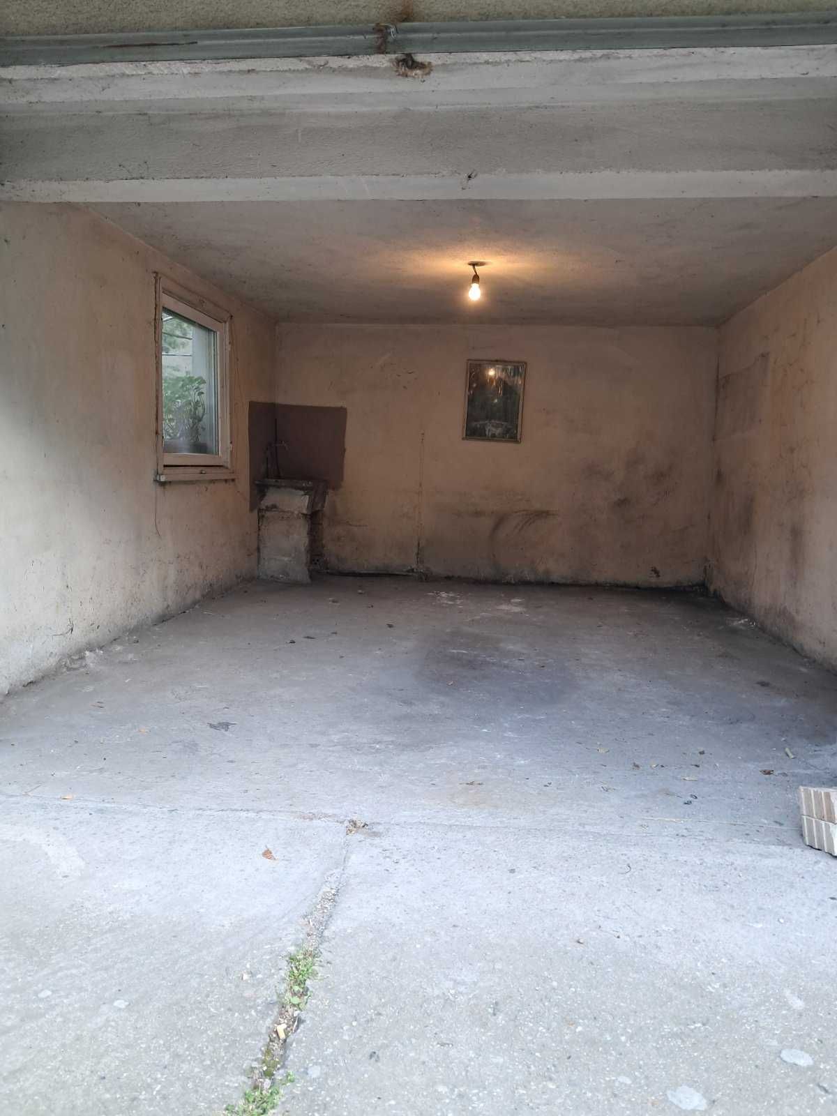 Дава се под наем Гараж / Паркомясто в Пловдив, Въстанически - 20 кв.м за 100 € - Снимка #1