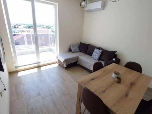 Дава се под наем Тристаен апартамент в София, Левски - 88 кв.м за 649 € - Снимка #1