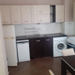 Дава се под наем Тристаен апартамент в Пловдив, Център - 95 кв.м за 425 € - Снимка #1