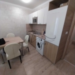 Дава се под наем Тристаен апартамент в Шумен, Пазара - 70 кв.м за 306 € - Снимка #1