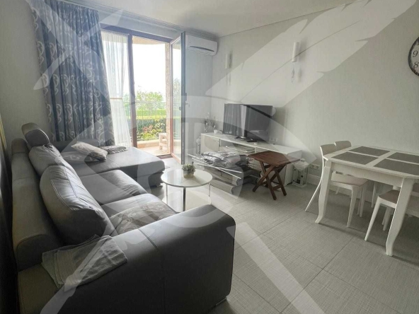 Тристаен апартамент в Свети Влас - 80 кв.м за 2250 €/кв.м - Снимка #1