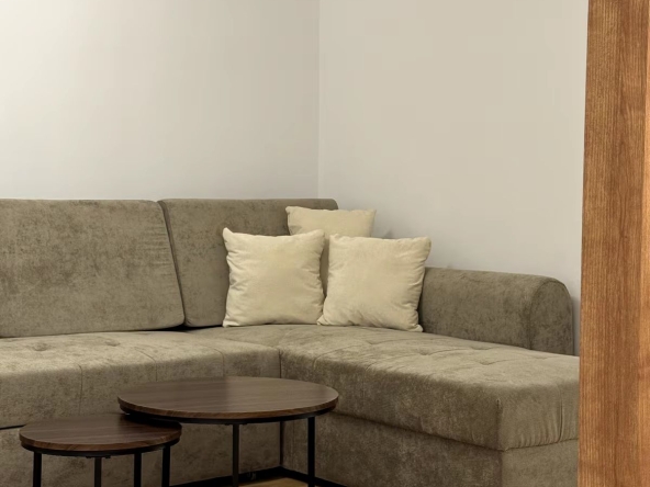 Дава се под наем Двустаен апартамент в София, Манастирски ливади - 77 кв.м за 484.5 € - Снимка #1