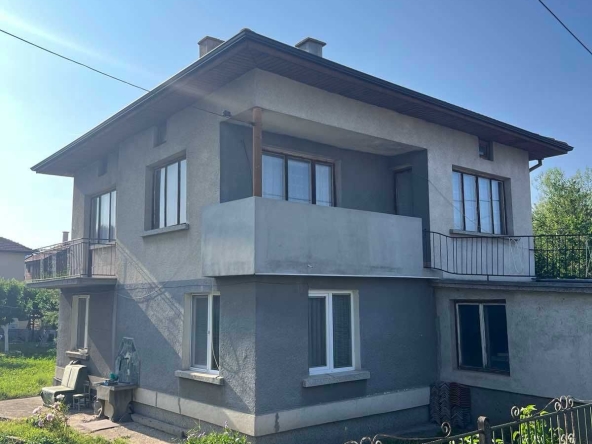 Къща в с. Широки дол, Област София-област - 172 кв.м за 1105 €/кв.м - Снимка #1