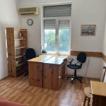 Дава се под наем Офис в Пловдив, Център - 11 кв.м за 80 € - Снимка #1