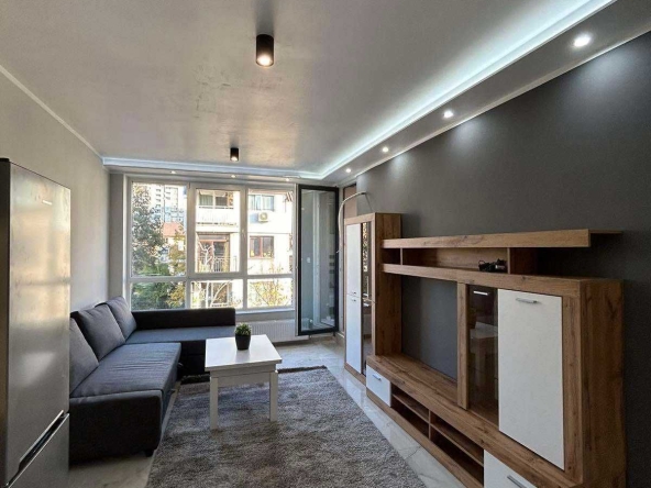 Дава се под наем Двустаен апартамент в София, Зона Б-18 - 60 кв.м за 484.5 € - Снимка #1