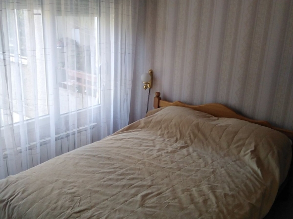 Дава се под наем Едностаен апартамент в Кюстендил, Запад - 50 кв.м за 204 € - Снимка #1