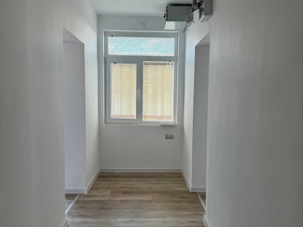 Дава се под наем Офис в Варна, Западна промишлена зона - 60 кв.м за 459 € - Снимка #1