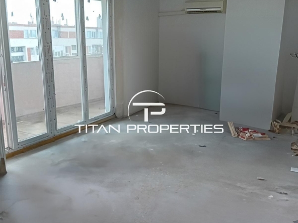 Двустаен апартамент в Бургас, Възраждане - 77 кв.м за 1955 €/кв.м - Снимка #1