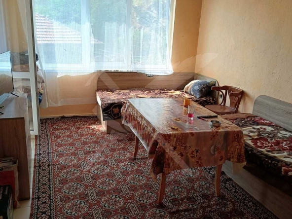 Етаж от къща в Асеновград - 128 кв.м за 1250 €/кв.м - Снимка #1