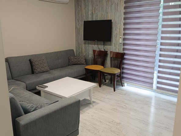 Дава се под наем Двустаен апартамент в Свиленград - 55 кв.м за 382.5 € - Снимка #1