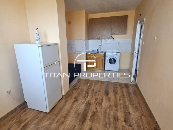 Дава се под наем Двустаен апартамент в Бургас, Изгрев - 45 кв.м за 280.5 € - Снимка #1
