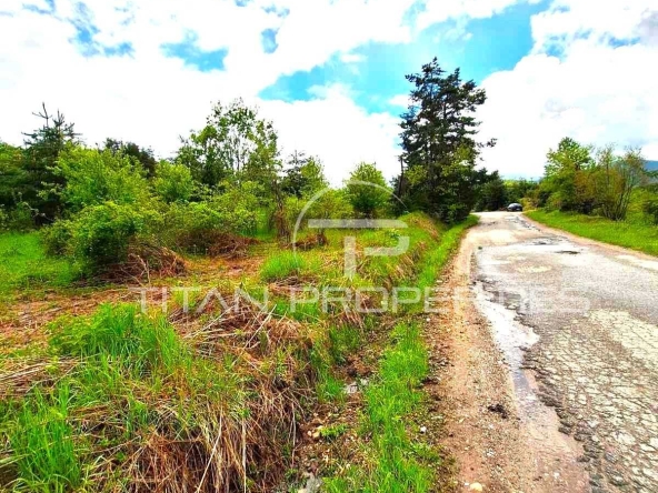 Парцел в Асеновград - 4700 кв.м за 24 €/кв.м - Снимка #1