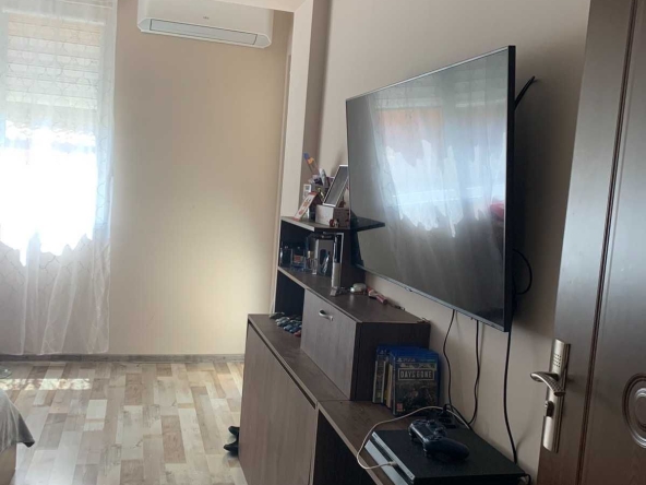 Четиристаен апартамент в Свищов - 87 кв.м за 1092 €/кв.м - Снимка #1