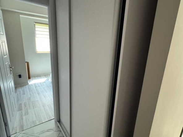 Двустаен апартамент в Плевен, Сторгозия - 50 кв.м за 1350 €/кв.м - Снимка #1