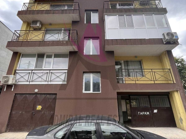 Двустаен апартамент в Варна, Колхозен пазар - 96 кв.м за 1344 €/кв.м - Снимка #1