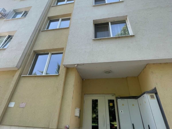 Дава се под наем Двустаен апартамент в София, Слатина - 44 кв.м за 139000 € - Снимка #1