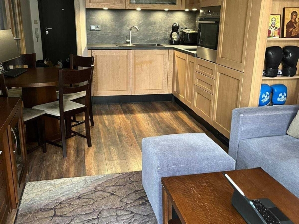 Дава се под наем Двустаен апартамент в София, Хиподрума - 58 кв.м за 612 € - Снимка #1