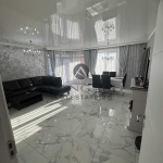 Четиристаен апартамент в Пловдив, Остромила - 179 кв.м за 1653 €/кв.м - Снимка #1