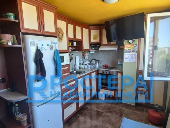 Двустаен апартамент в Търговище, Запад 1 - 67 кв.м за 1211 €/кв.м - Снимка #1