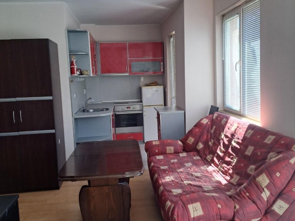Дава се под наем Едностаен апартамент в Бургас, Сарафово - 30 кв.м за 255 € - Снимка #1