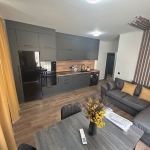 Дава се под наем Тристаен апартамент в Варна, м-т Сотира - 65 кв.м за 765 € - Снимка #1