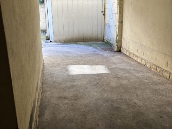 Гараж / Паркомясто в Варна, Спортна зала - 150 кв.м за 634 €/кв.м - Снимка #1