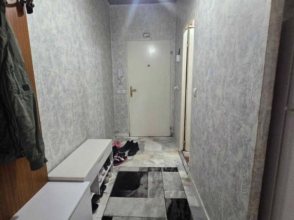 Двустаен апартамент в Казанлък - 70 кв.м за 911 €/кв.м - Снимка #1