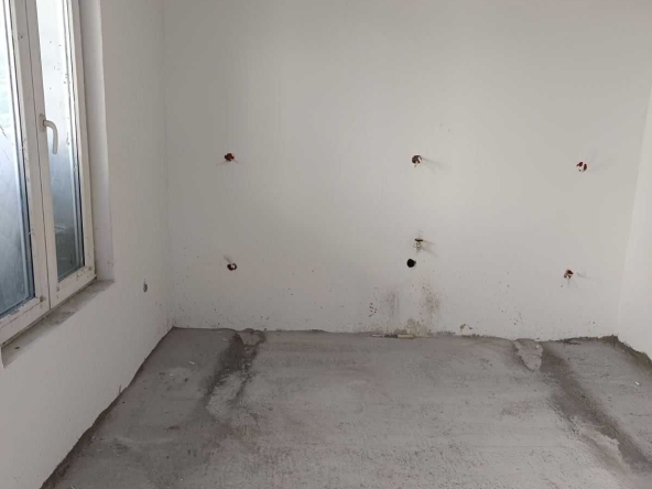 Дава се под наем Офис в Благоевград, Грамада - 15 кв.м за 102 € - Снимка #1