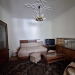 Дава се под наем Тристаен апартамент в София, Център - 75 кв.м за 550 € - Снимка #1