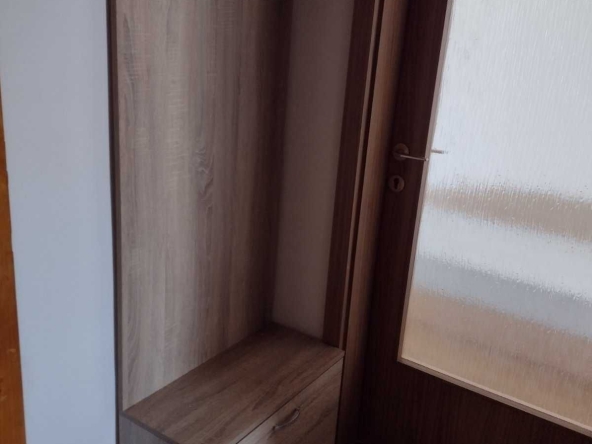 Дава се под наем Едностаен апартамент в Казанлък - 50 кв.м за 204 € - Снимка #1