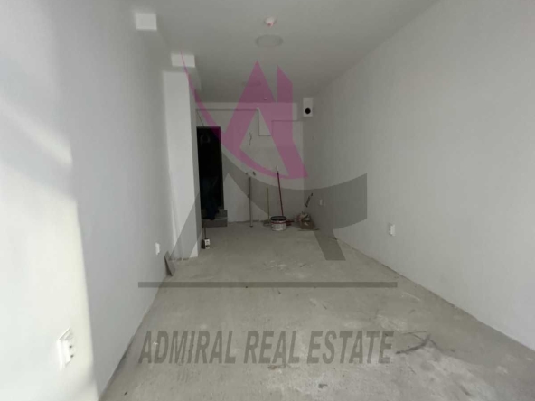 Магазин в Варна, Левски - 35 кв.м за 1772 €/кв.м - Снимка #1